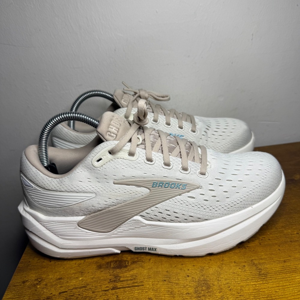 Brooks Ghost Max Running Shoes Womens Size 8.5 White 1204571B181